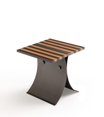 FF Kiss Coffee Table